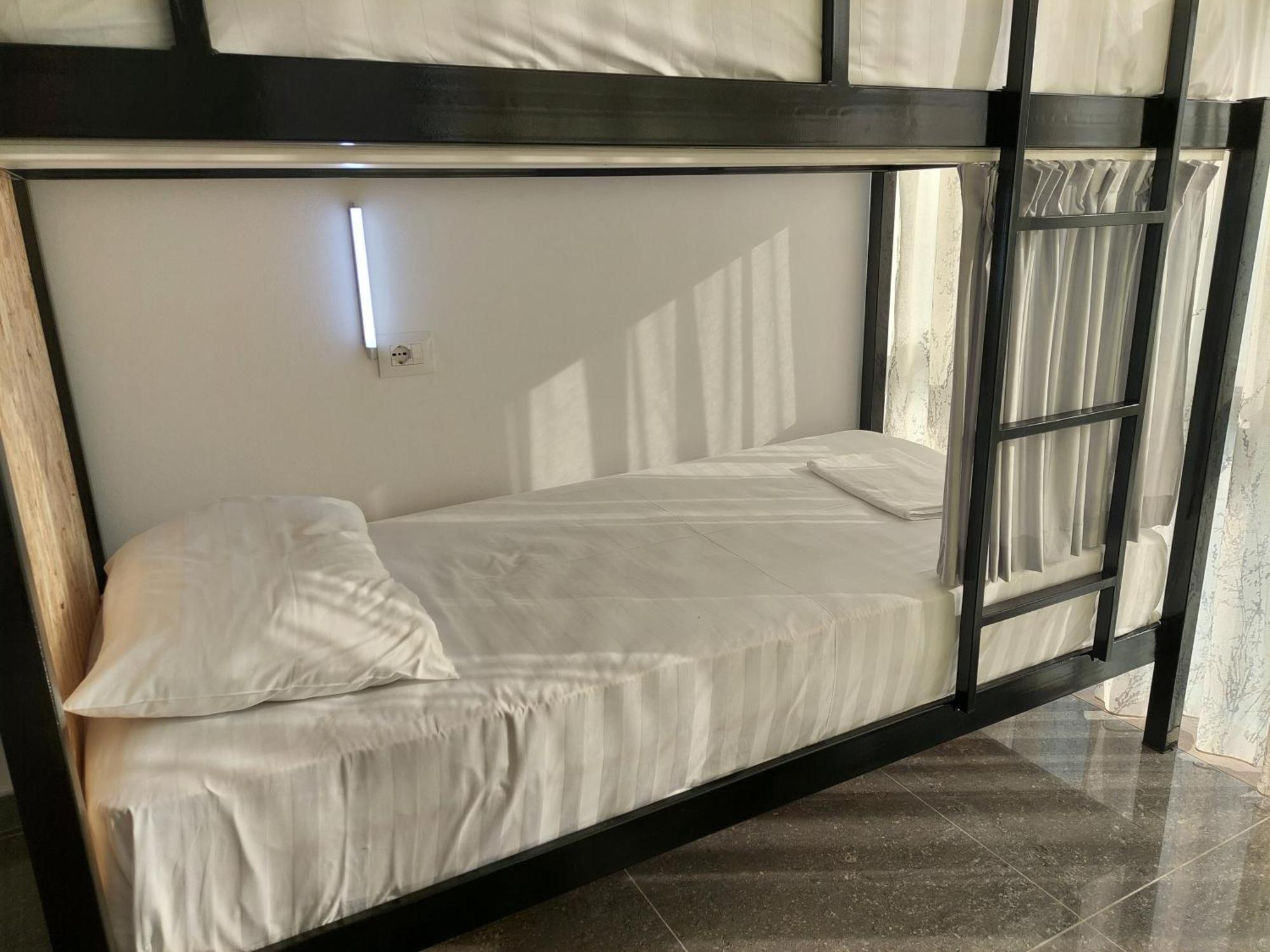 Saranda Boutique Hostel Екстериор снимка